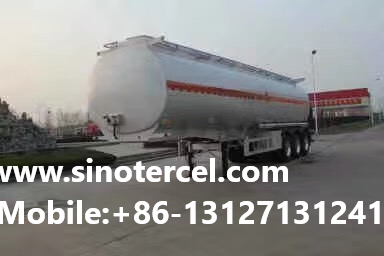 China 40-50CBM Petroleum Semi Tanker Trailer 3 Axles 5 Compartment wholesale