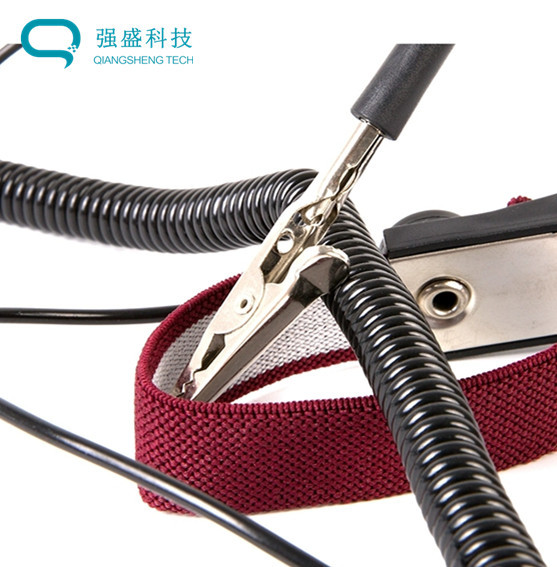Rose Red ESD Wrist Straps Used For Grounding in lab