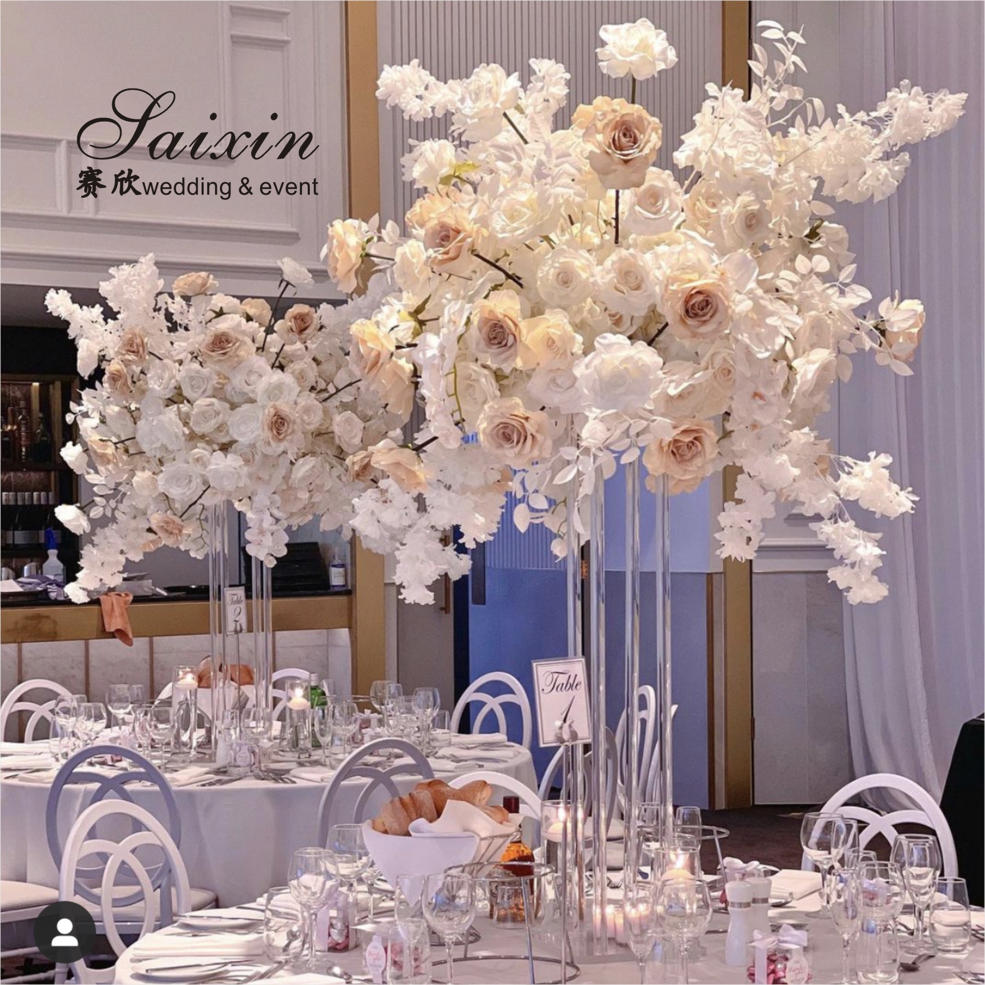 ZT-547W Factory wholesale Wedding centerpieces white metal flower stand