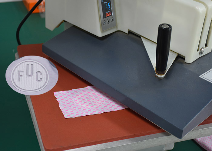 Custom Clothing Silicone Heat Transfer Labels With White Cut Out Logo