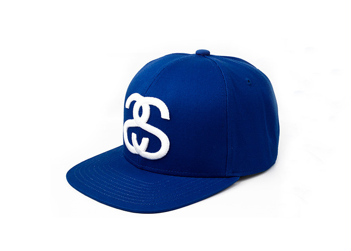 6 Panel Man Flat Brim Snapback Hats Red And Blue With 3D Embroidery Of Wool Acrylic