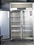 Stainless Steel Reach-In Refrigerator/Vertical Freezer Plug Customer Standard