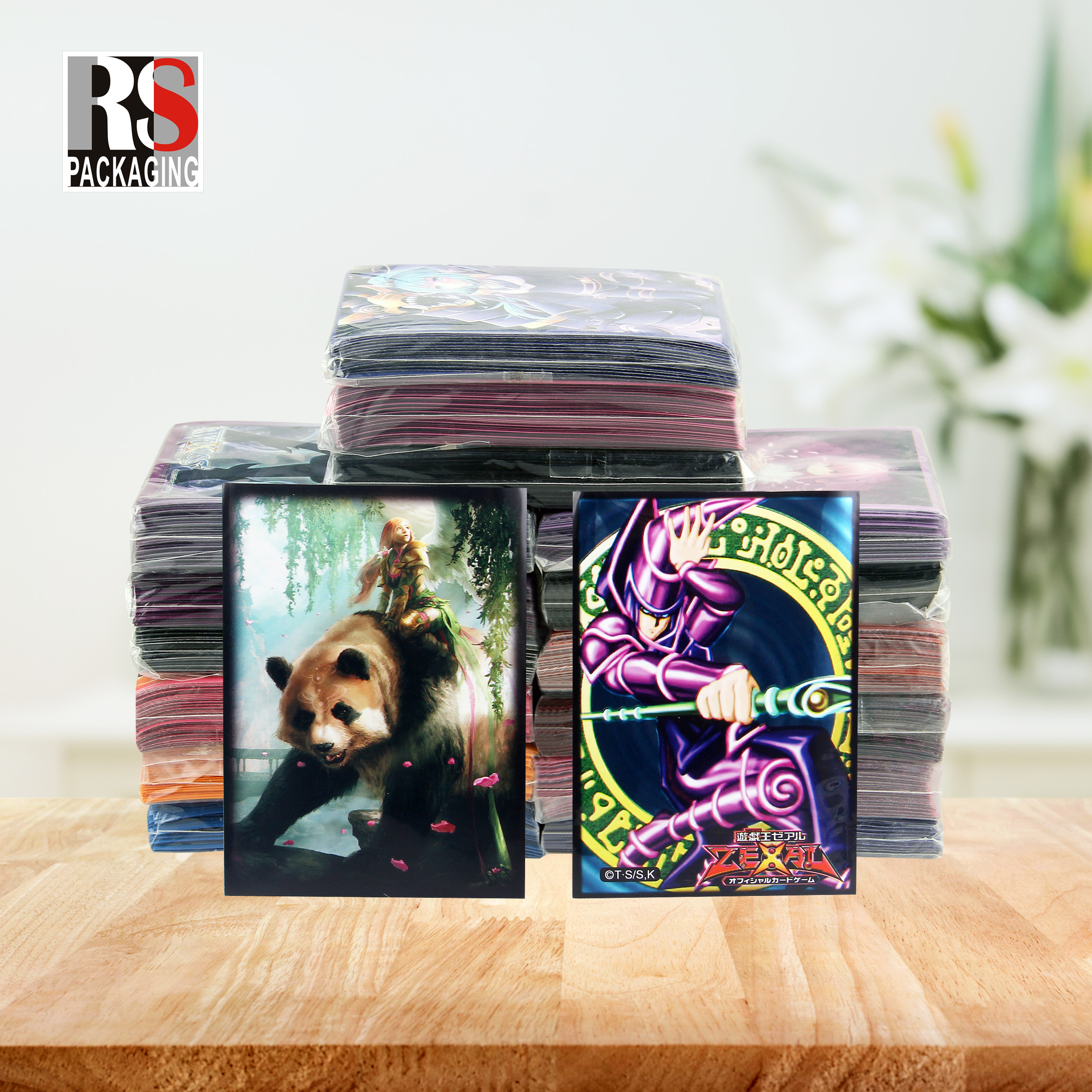 Custom Clear Holographic Card Protective Sleeves 66x91mm Sports Card Plastic Sleeves
