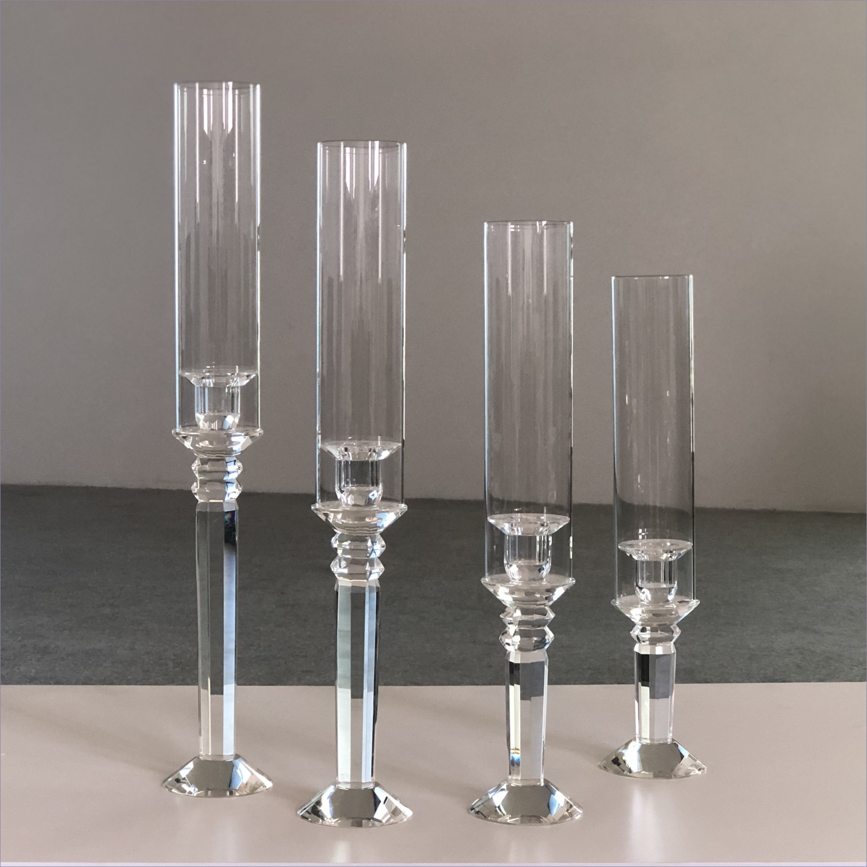 Small Crystal Glass Candle Holder Luxury Event Table Decoration Long Pole 115CM