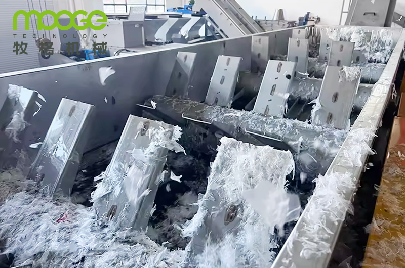PP PE Film Recycling Machine Crusher Shredder Wash Line Film
