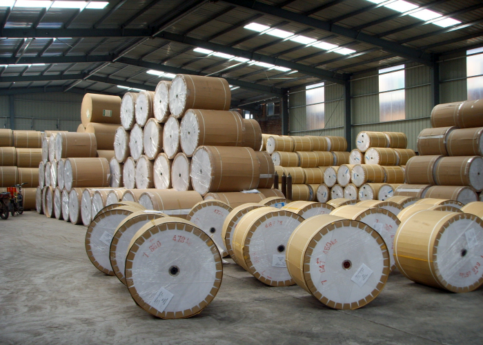 White Casting Coated Paper For Self Adhesive Sticker Paper Purpose