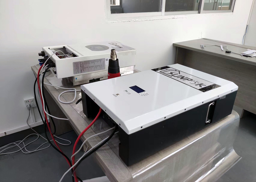 Roadway Hybrid Solar Power Systems 5kw With Inverter Hybrid Off Grid 30kw Lithium Battery Solar System