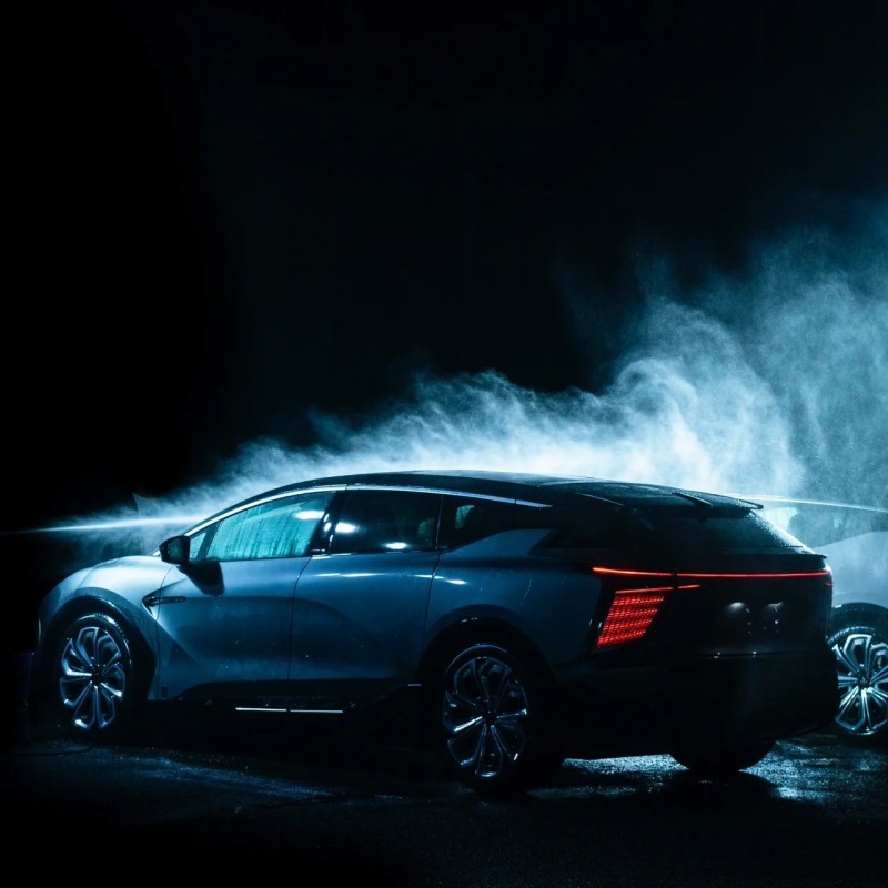 HiPhi Z Electric Luxury Car Intelligent Driving 705KM Range 0-100km/H Acceleration 3.8s