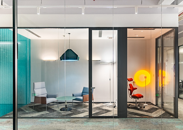 25mm single glass partition wall with 40mm vertical profile simple style frameless affordability and functionality profile