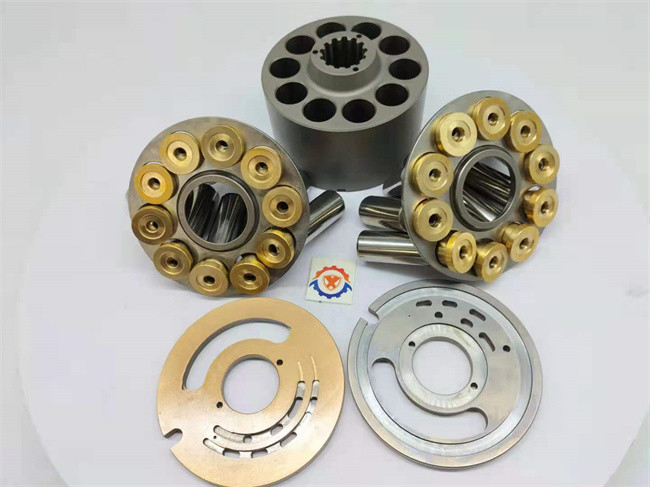 708-2L-04151 PVD-2B-36L Hydraulic Pump Parts PC200-8 Hydraulic Pump Valve Plate