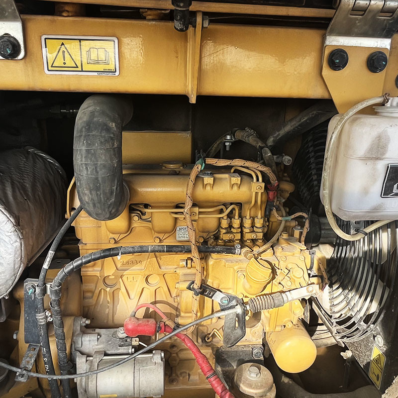 Pre Owned CAT 305.5 Used Caterpillar Mini Excavator Crawler 5.5 Ton