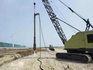 China Top Feed Electric Vibroflot Equipment Deep Foundation Construction 75W - 260W wholesale
