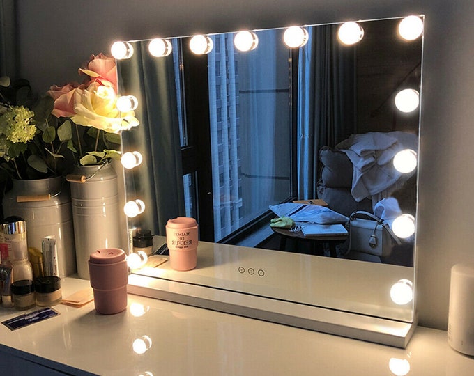 Custom Designs Vanity Lights Ideal for Table Desktop Dresser and Bathroom Dressing