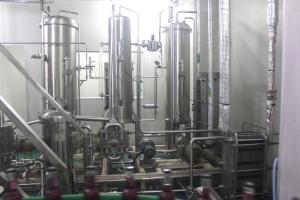 China Easy Operate 500ml Aerated Juice Glass Bottling Machine wholesale