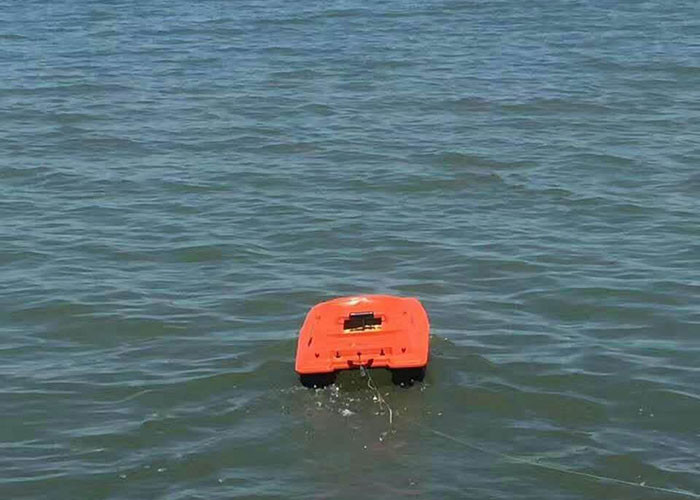 Orange DEVICT bait boat Remote range 500M DEVC-302M boat type catamaran