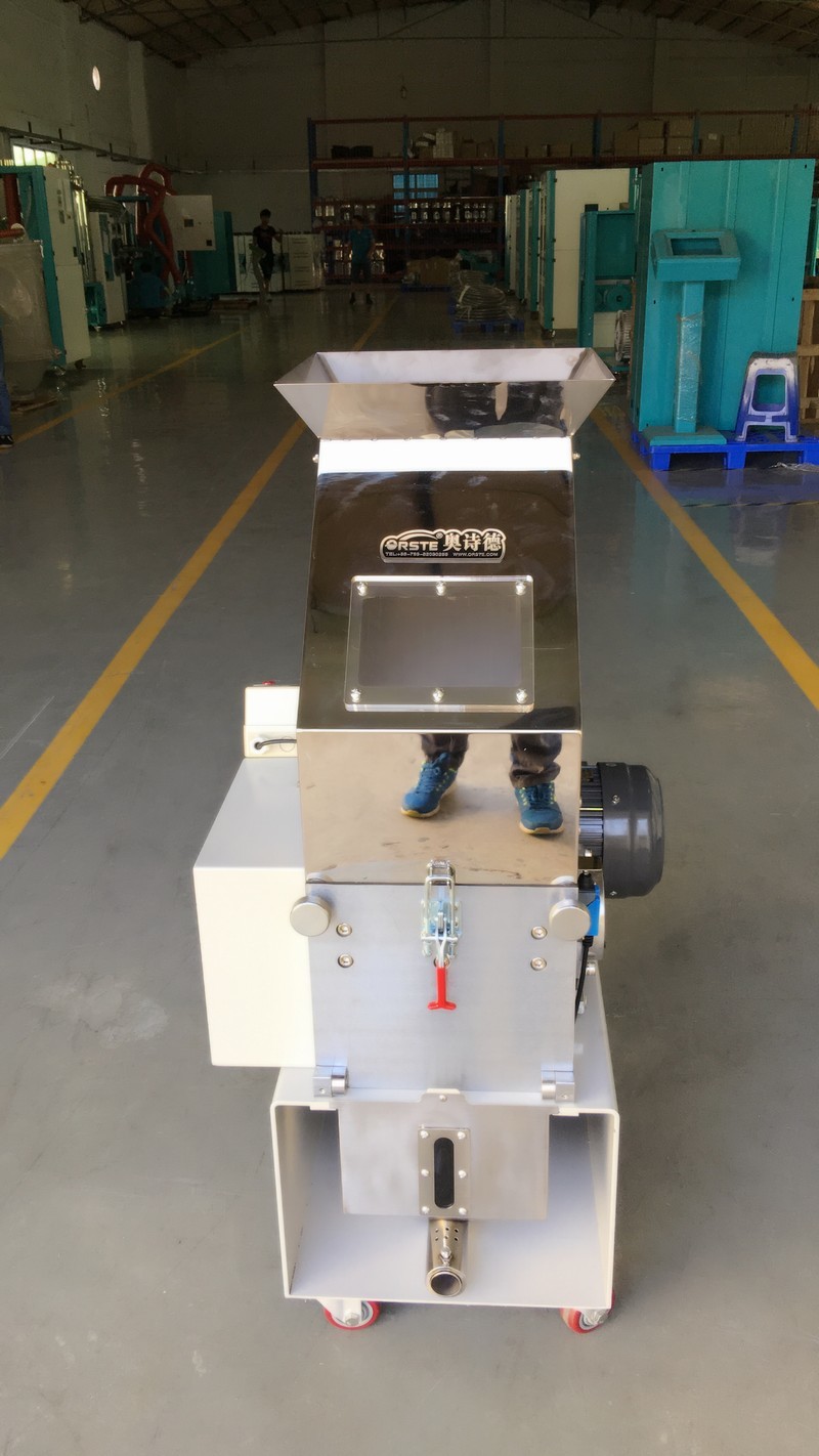 China Hot Sale Industrial Low-speed Grinder Crusher Granulator OG-2LS for Plastic Sprues and Defects