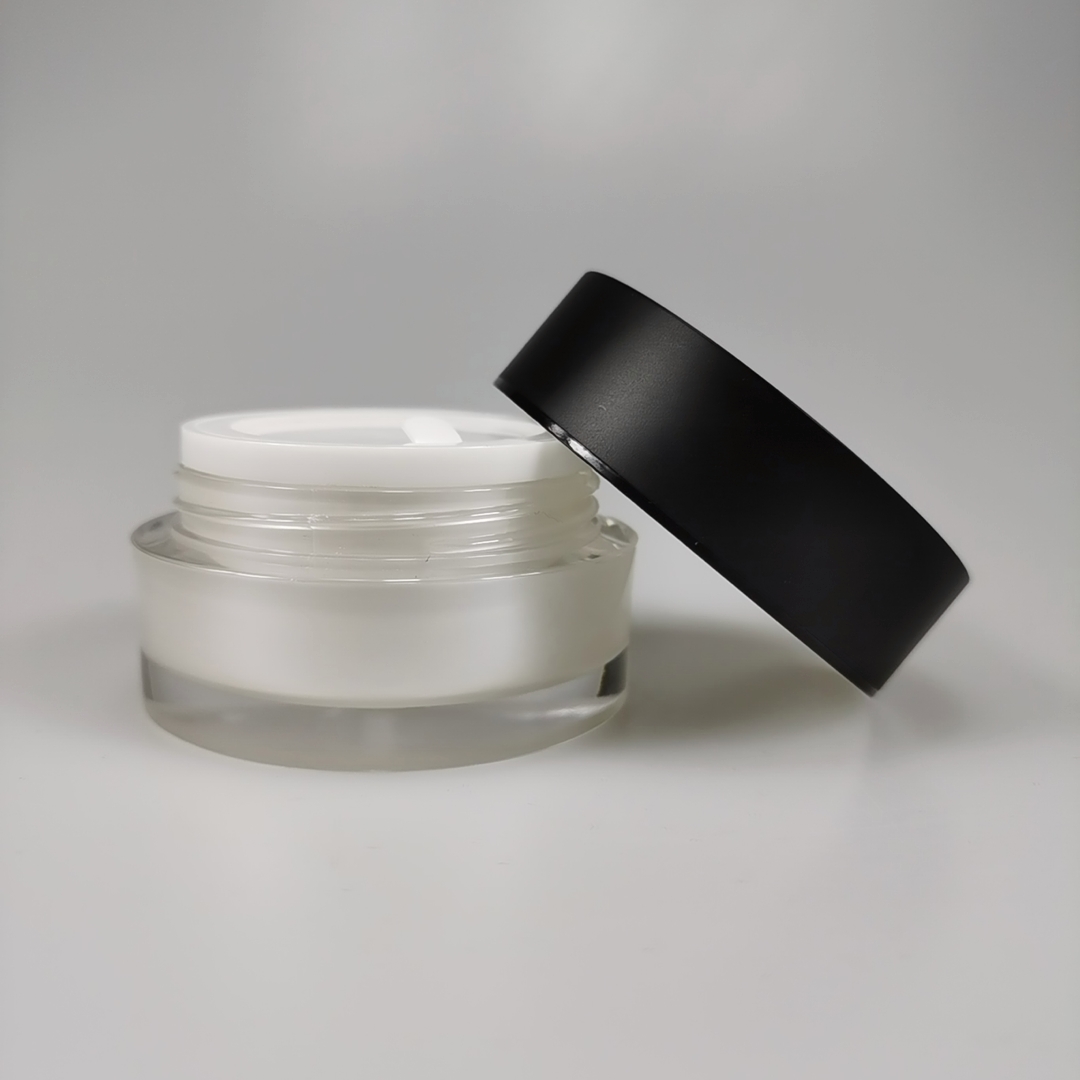 110g Plastic Cap Round Acrylic Black and White Cream Jar with Black Lid for Skin Care