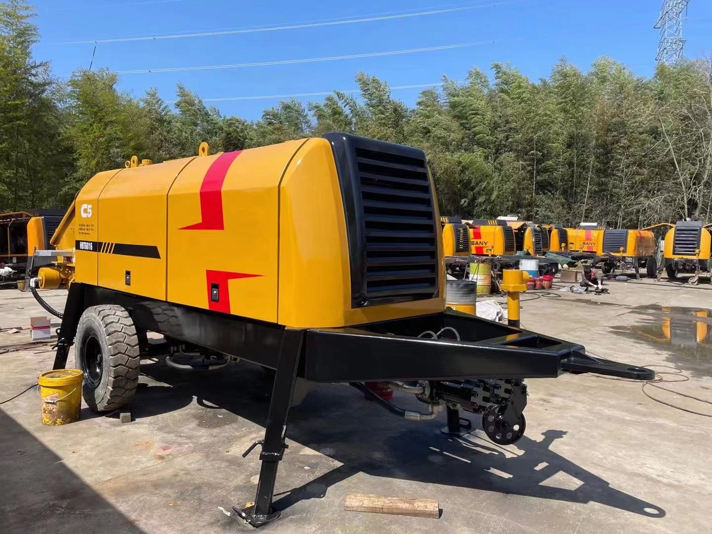 100-200m Refurbished Concrete Trailer Pump Trailer Line Pump 68000-7350kg