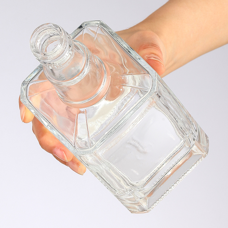 Hot Stamping 500ml 750ml Cube Vodka Alcohol Spirits Liquor Whisky Wine Glass Bottle