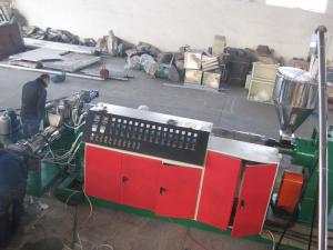 China PP/PE Plastic Recycling Equipment , Plastic Pellet Making Machine Wet / Dry Double Usage wholesale