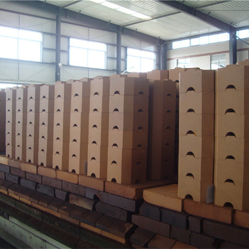 Boost Glass Production with Henan Hongtai's Sintered MZ and Fused DMZ Magnesia Bricks