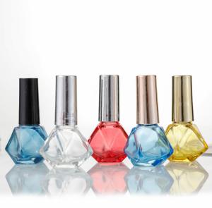 China 8ml Nail Polish Diamond Glass Split Bottle Customized Colorful wholesale