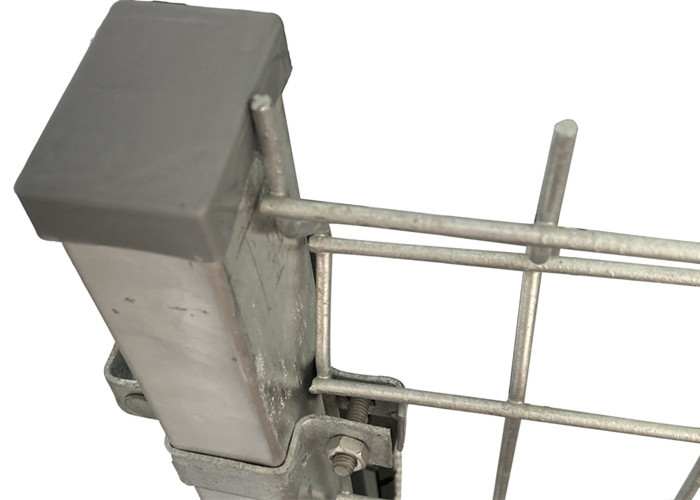 Rectangle Post 4.5mm Dia V Mesh Security Fence 1.53m High