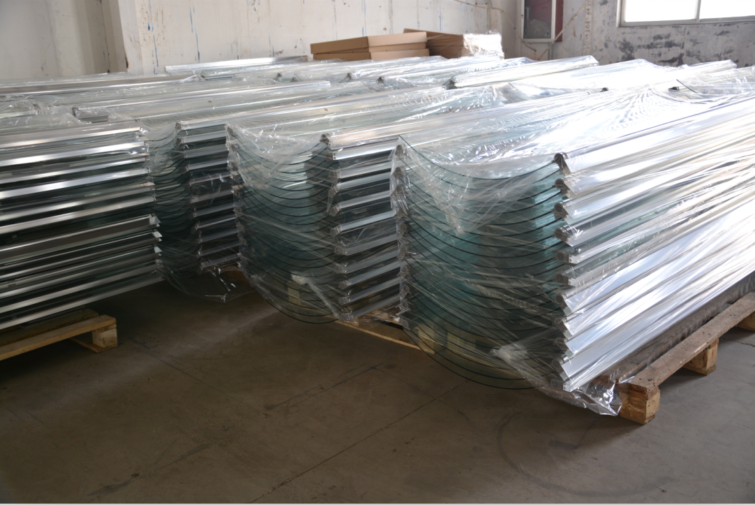 Hotel Curved Clear Tempered Glass Panels for Shopping Mall Building 3mm-12mm Thickness