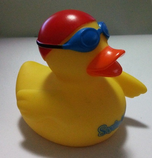 Eco - Friendly Bath Tub Weighted Rubber Ducks Harmless For Children Shower OEM