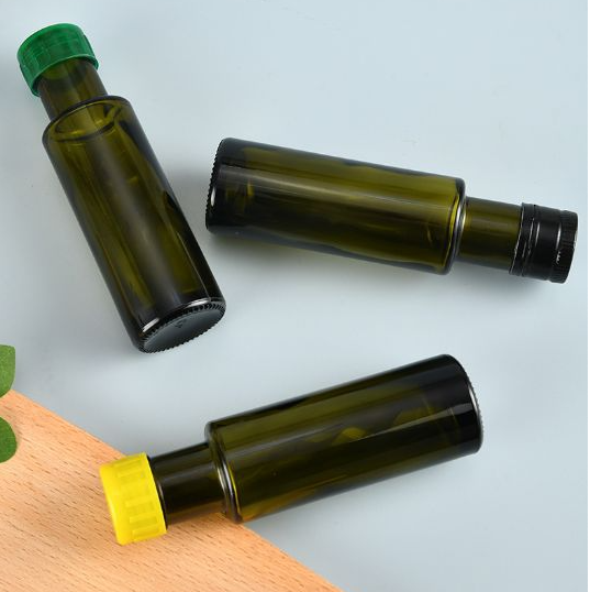 Customized Olive Green Glass Essential Oil Bottle 50ml/100ml Luxury Cooking Oil Bottle