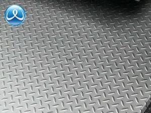China Embossed Stainless Steel Plate 304 316L 430 1.0mm SS Checkered Sheet 300 Series wholesale