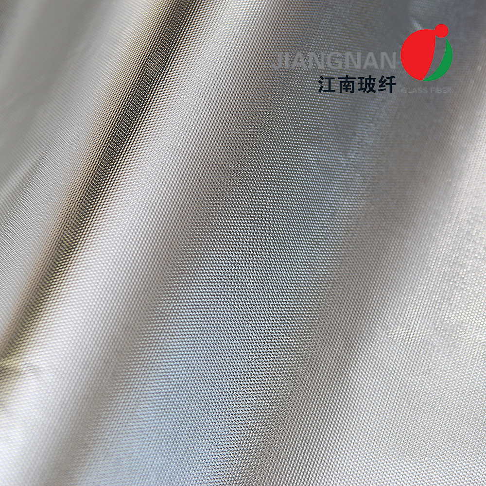 Reflective Aluminum Foil Laminated Fiberglass Fabric For Flexible Connector Duct