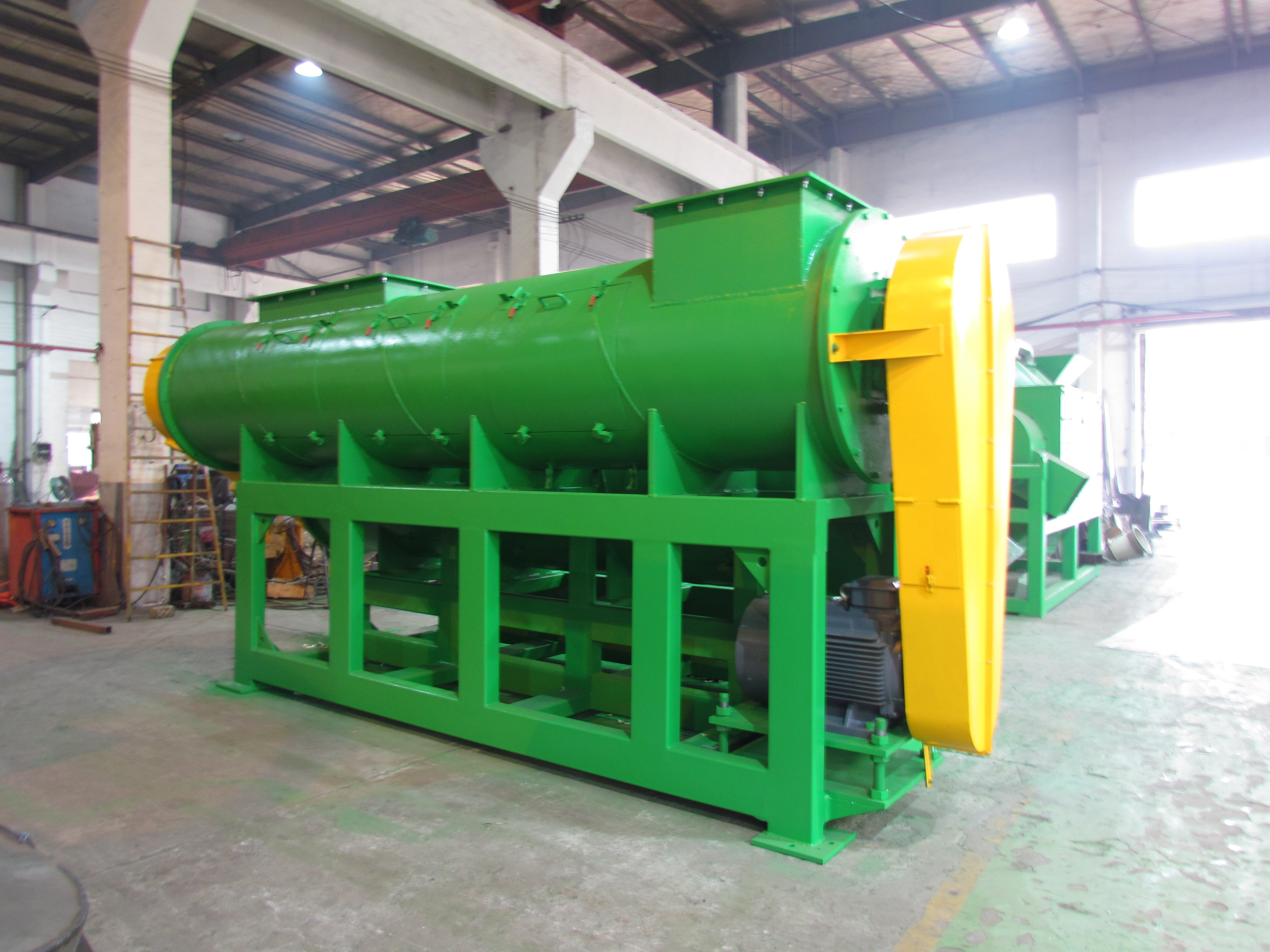 Single Barrel 30kw Waste Drink Bottle Label Remover Machine