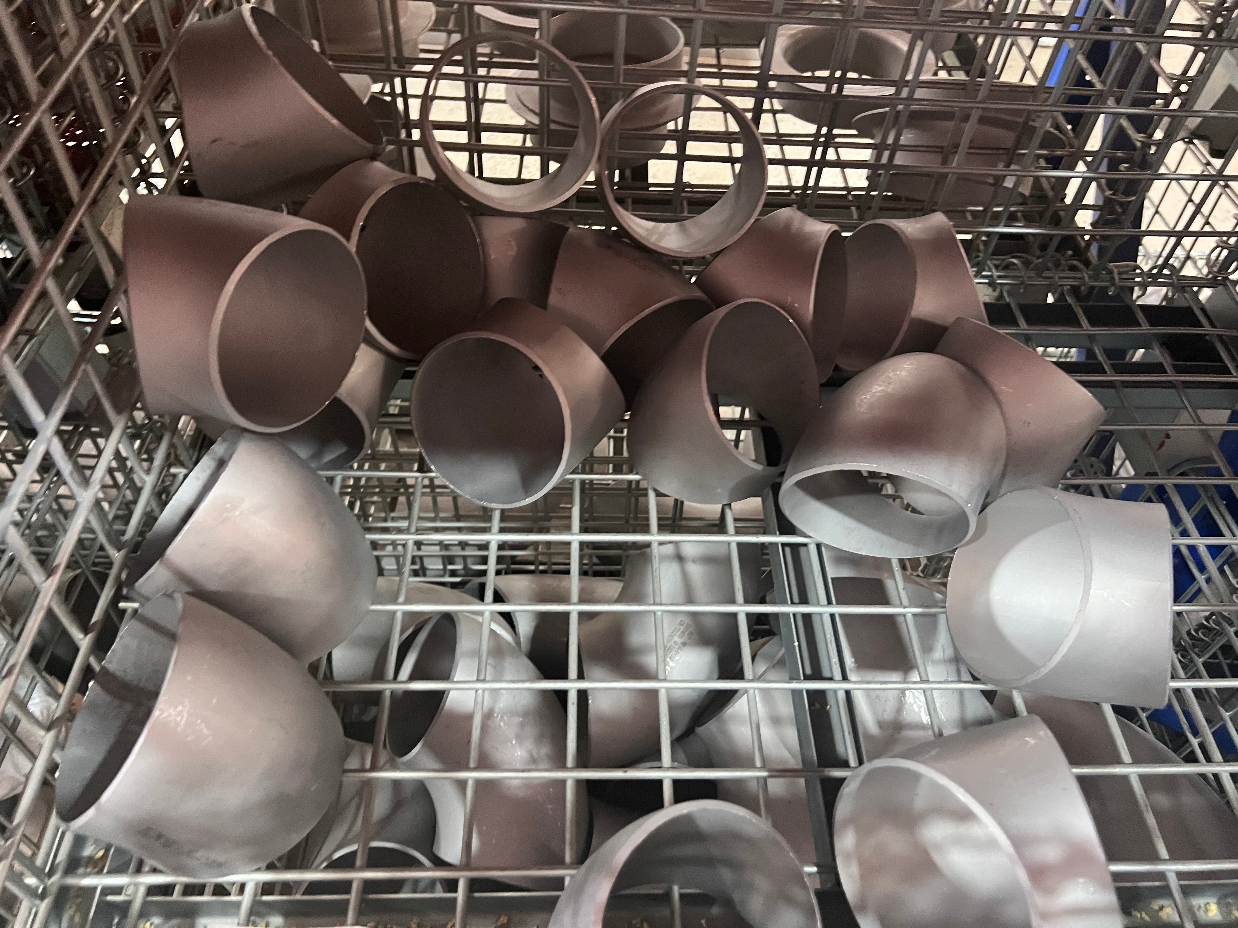 Cold Rolled Hot Rolled 45 Degree Elbow Stainless Steel Butt Weld Pipe Fittings