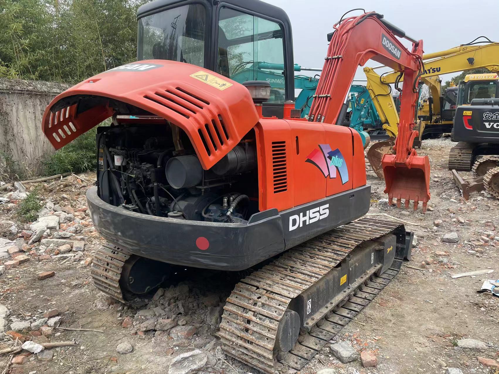 Crawler Excavator Second Hand DOOSAN DX55 DX60 Used Digger DOOSAN DH55 DH60