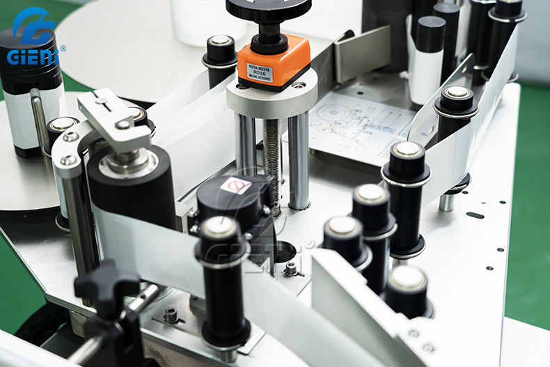 Automatic Essential Oil Filling Capping and Labeling Production Machines