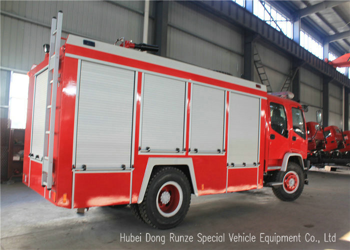 ISUZU FVR EURO5 Water Foam Fire Fighting Vehicles For Fireman Department