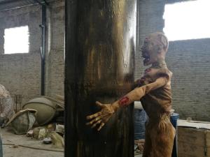 China Durable Halloween Haunted House Decorations Customization Shape wholesale