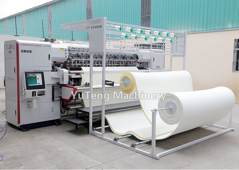 Industrial Computerized Chain Stitch Quilting Machine 220V 60HZ
