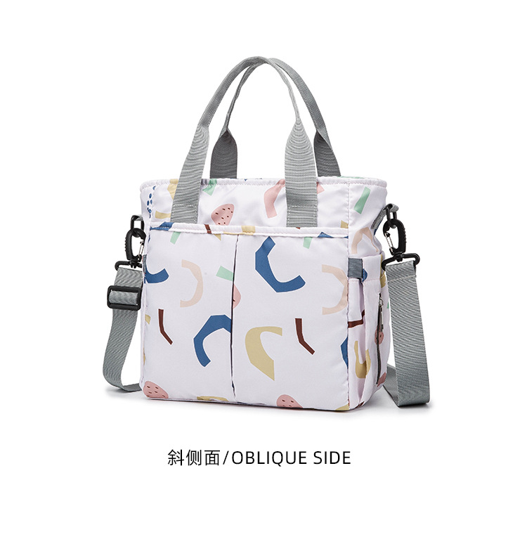 ODM OEM Oxford Multi Functional Nappy Shoulder Hand Bag 27*15*25cm