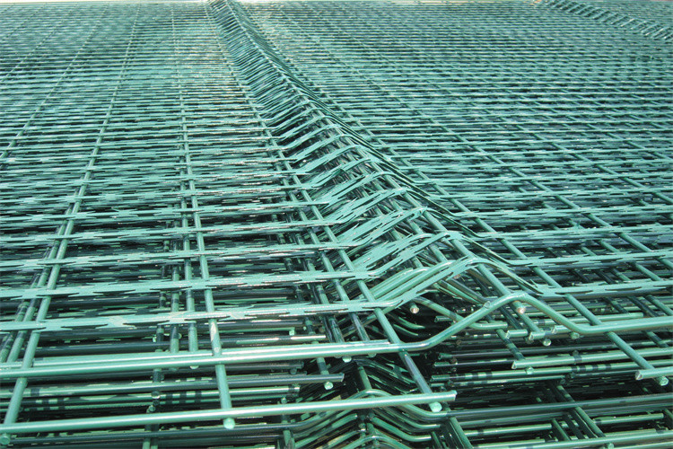 50X100mm 40X80mm Double Strand Razor Barbed Wire Fence Welded Razor Barbed Wire Mesh Fence