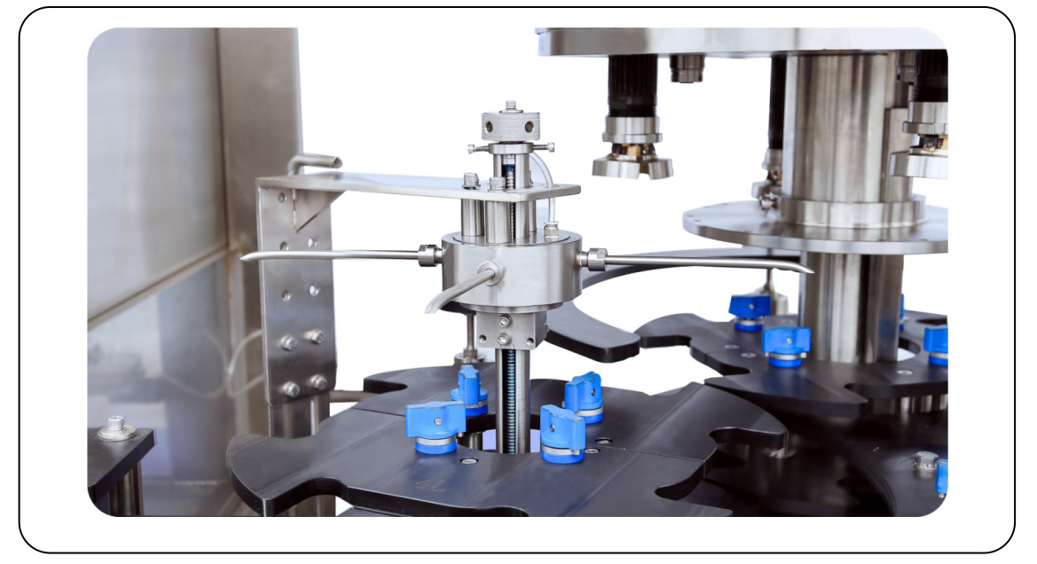 Pesticides 1-5L Drum Eight Head Automatic Rotary Capping Machine