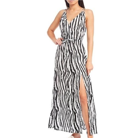 Dot Zebra Digital Print Tie Dye Pleated Crepe Woven Fabric 100gsm-250gsm