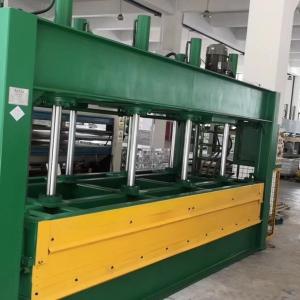 China Aluminum Honeycomb Panel Hot Press Machine With Customizable Oil Temperature For Sale wholesale