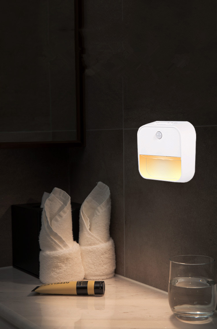 LVD Certified 0.5w Battery Operated Motion Sensor Light Stick On Anywhere