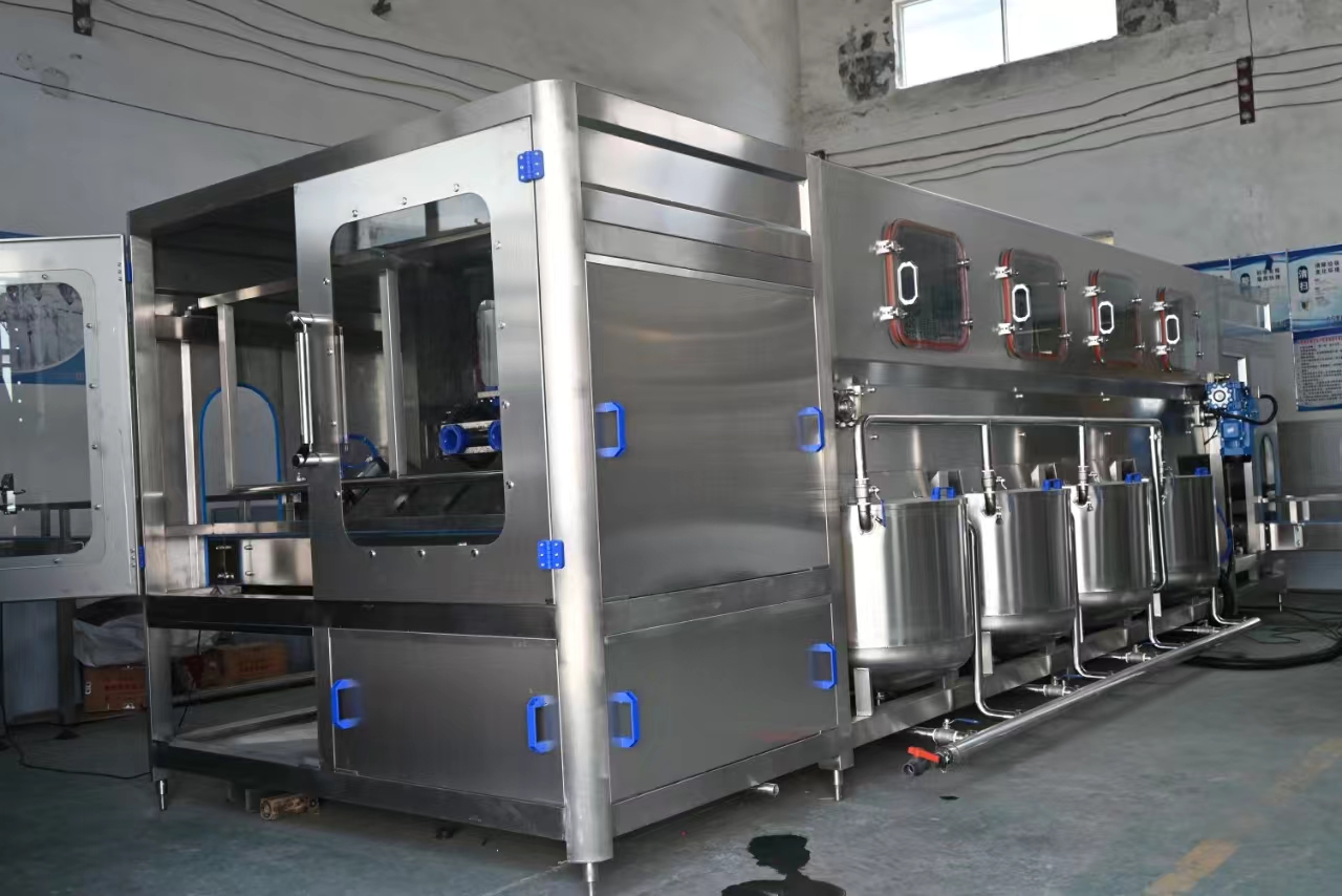 900 bph Bucket Water Filling Machine For Mineral Water, Distilled Water, Pure Water Production