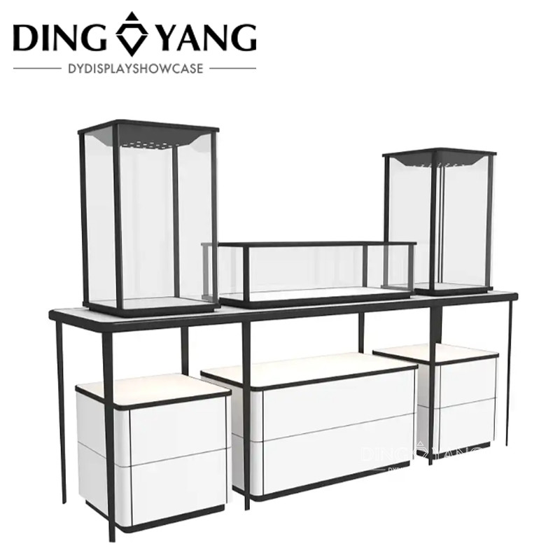 Modern Fashion Glass Exhibition Jewellery Counter With Led Lights Output Voltage 12V
