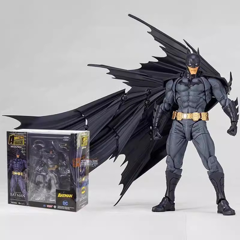 MODEL TOY Justice League Dark Knight GK Figurine DC Anime Statue Scene Ornament Gift Doll