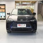 5 Seats Mini EV Cars Gold Color Pure Electric SUV Power 150kw