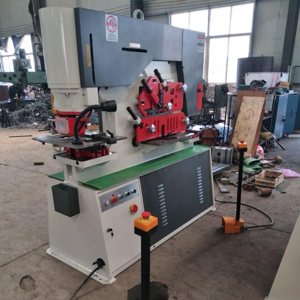 Hydraulic Ironworker Q35y-20 Combined Punching And Shearing Machine Metal